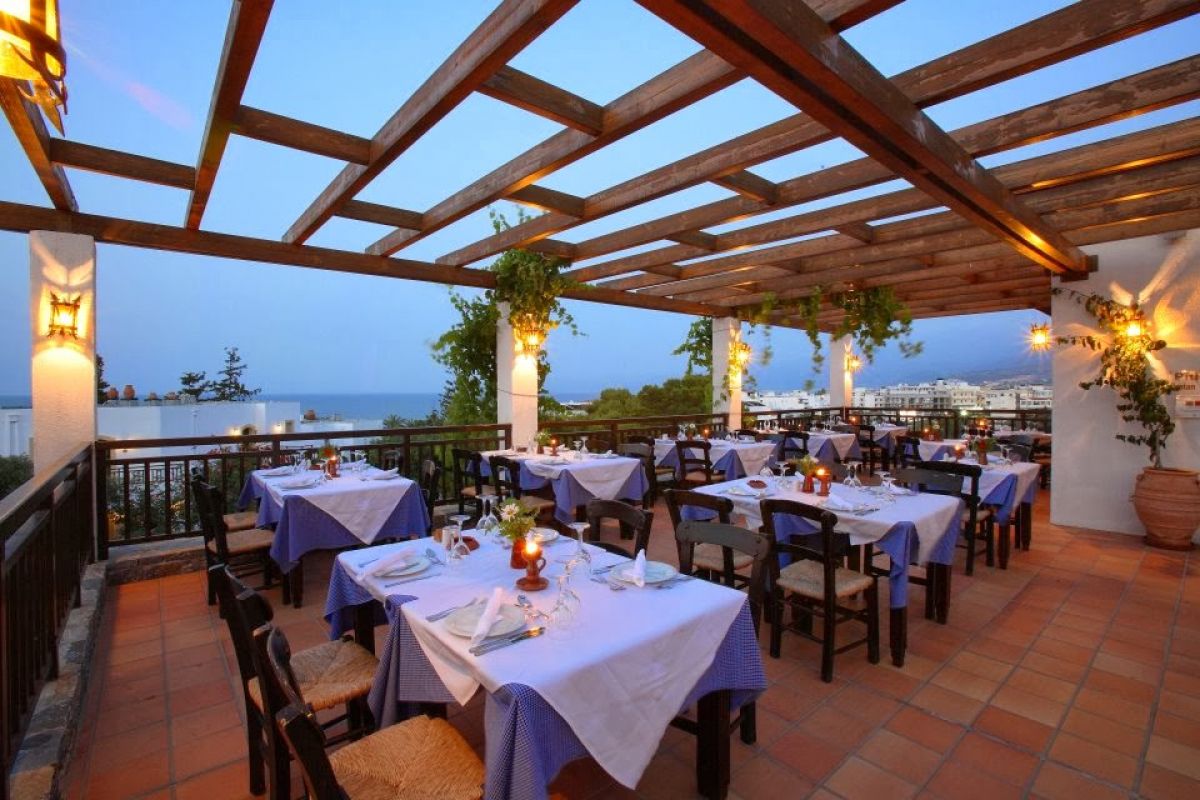imagini hotel CRETA MARIS